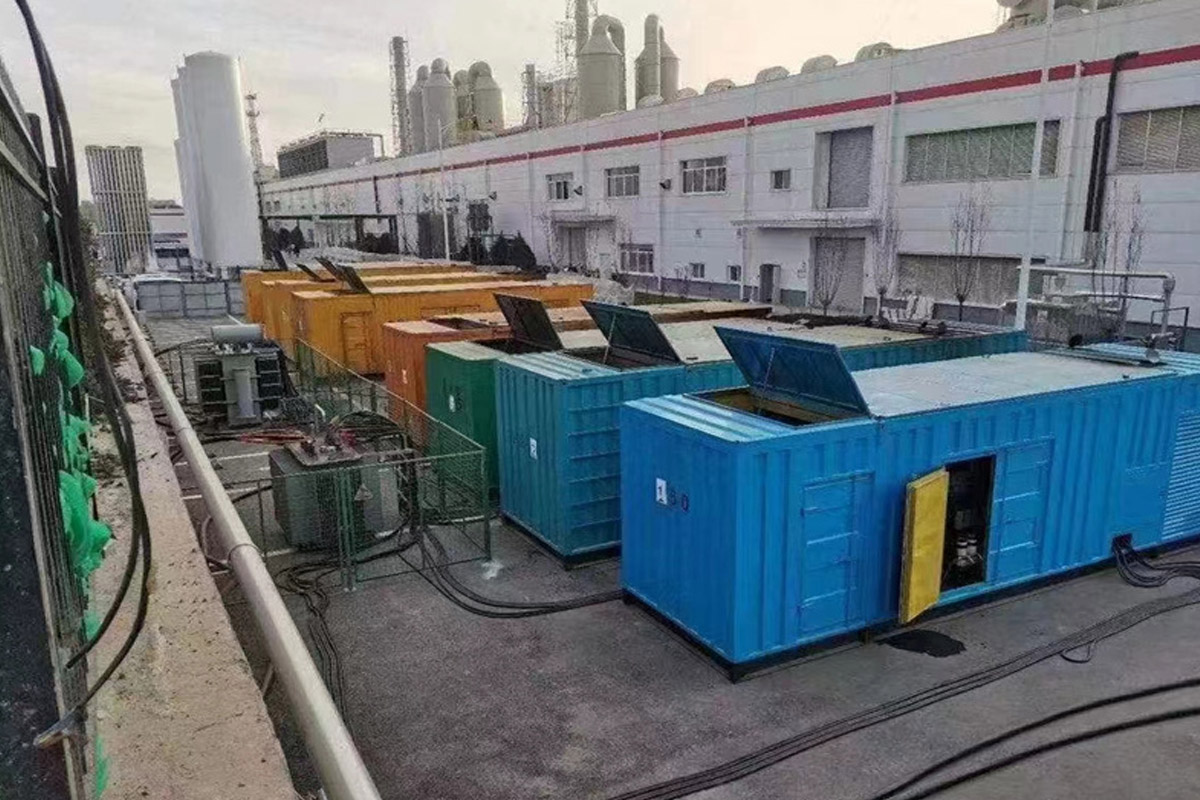 利辛发电机租赁施工现场